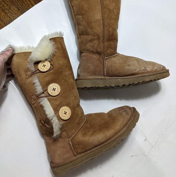 UGG boots - Picture 10 of 15